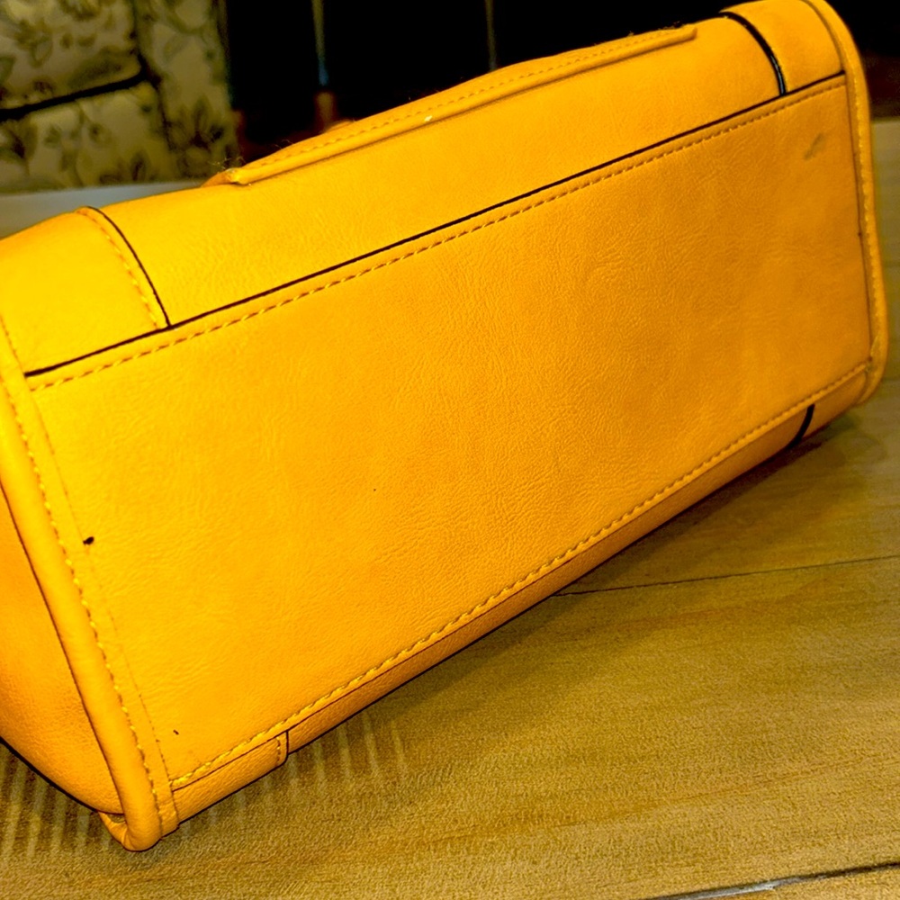 Big Buddha Satchel Crossbody Gold Yellow Color - Picture 4 of 9